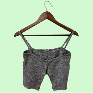 2/8$ (combine any 8$ tank tops for 2/8$) button up tank top